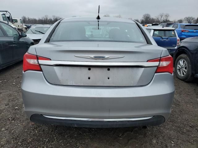 2014 Chrysler 200 LX