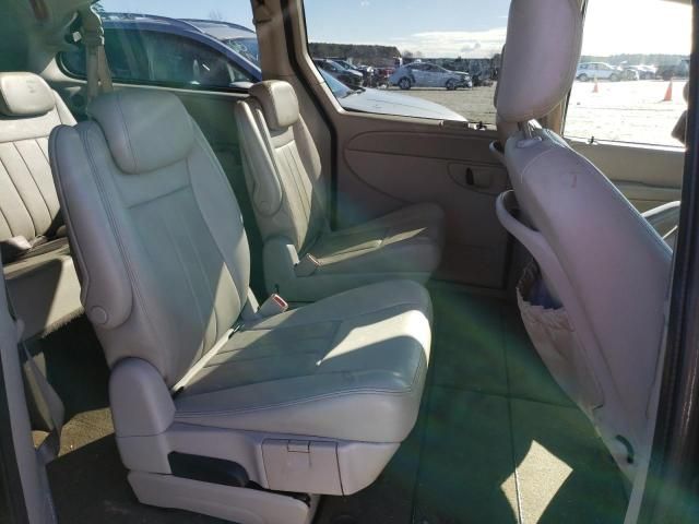 2007 Chrysler Town & Country Touring