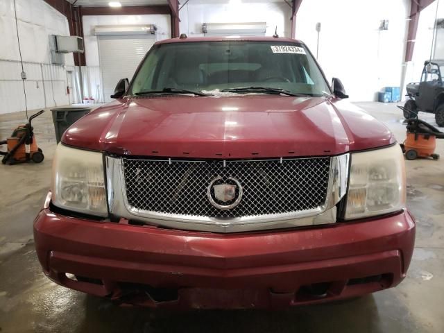 2005 Cadillac Escalade Luxury