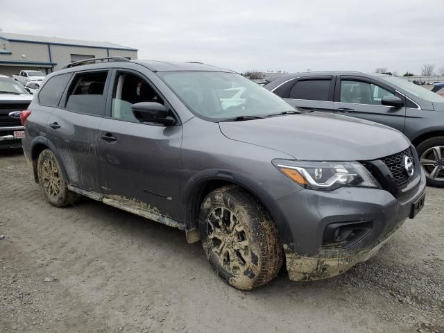 2020 Nissan Pathfinder SL