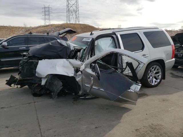 2011 Cadillac Escalade Luxury