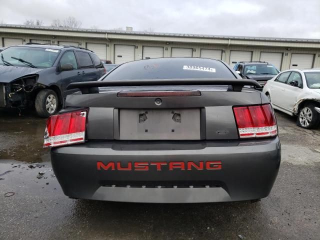 2003 Ford Mustang