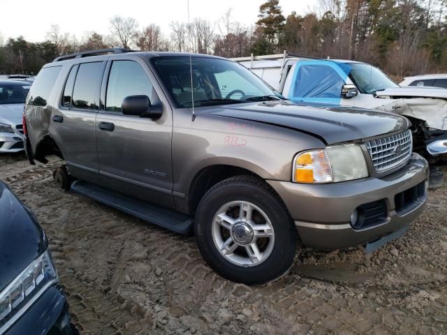 2004 Ford Explorer XLT