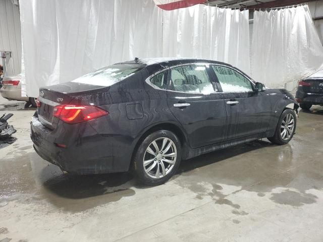 2015 Infiniti Q70 3.7