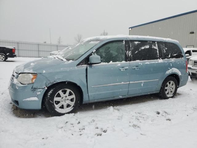 2010 Chrysler Town & Country Touring