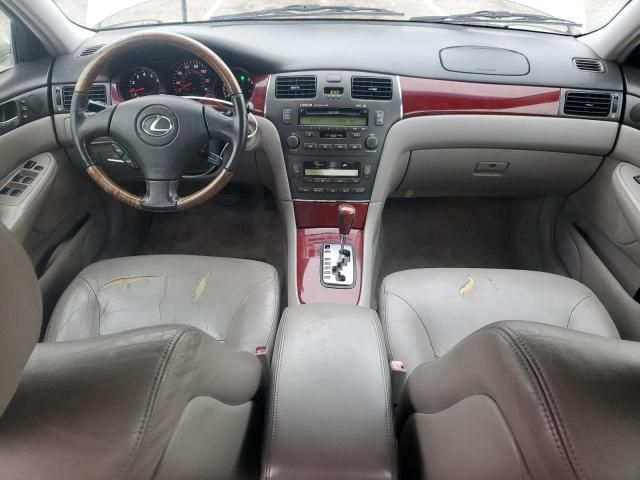 2002 Lexus ES 300