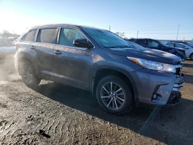 2018 Toyota Highlander SE