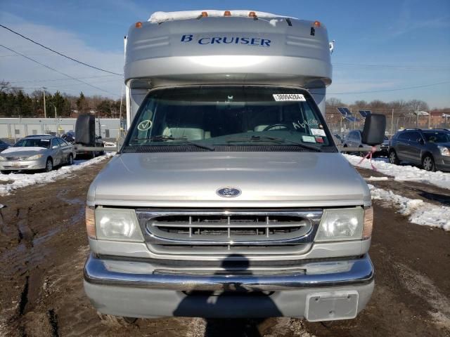 2002 Ford Econoline E350 Super Duty Cutaway Van