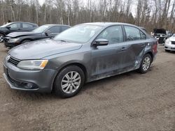 Salvage cars for sale from Copart Bowmanville, ON: 2013 Volkswagen Jetta Comfortline