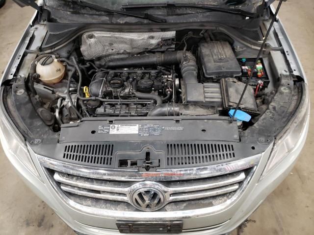 2010 Volkswagen Tiguan SE