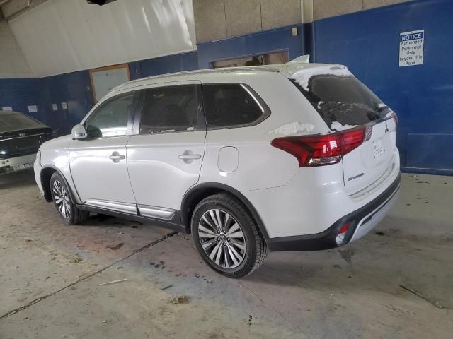 2020 Mitsubishi Outlander SE