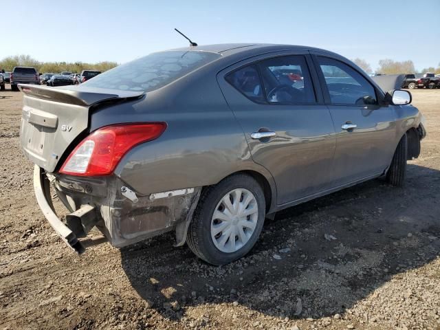 2013 Nissan Versa S