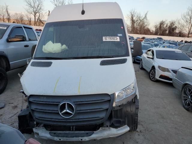 2021 Mercedes-Benz Sprinter 2500