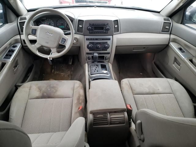 2005 Jeep Grand Cherokee Laredo