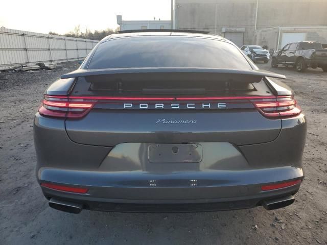 2017 Porsche Panamera 2