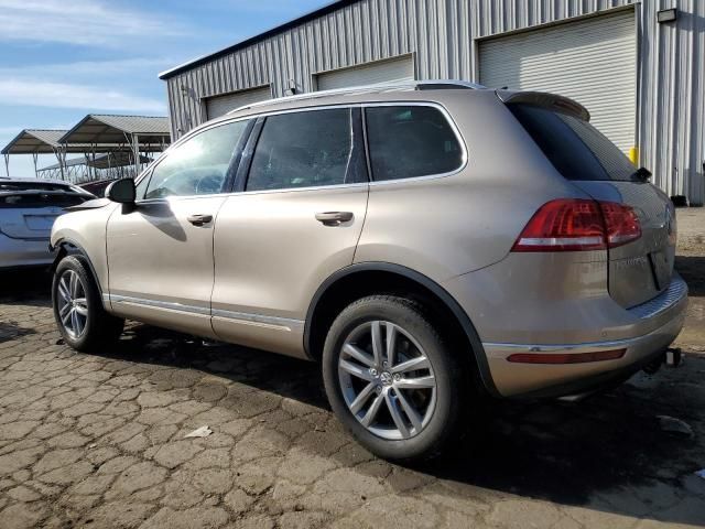 2016 Volkswagen Touareg Sport