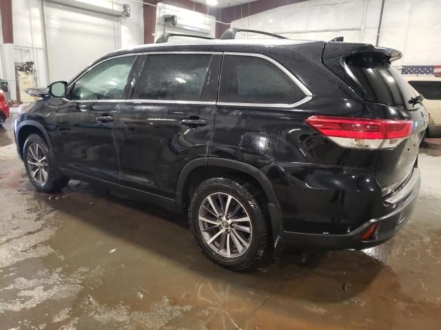 2019 Toyota Highlander SE