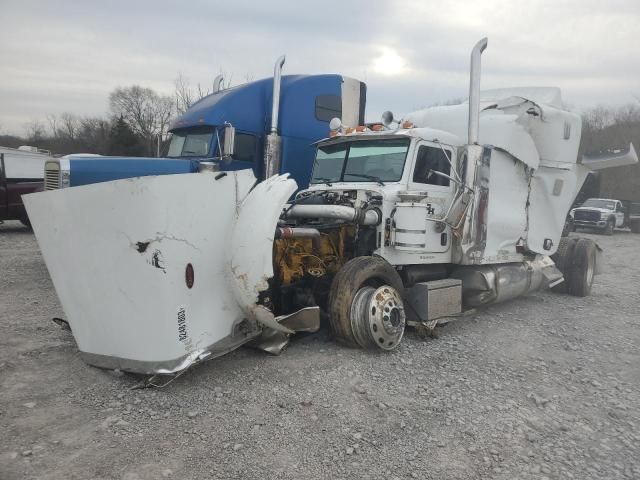 2005 Peterbilt 378