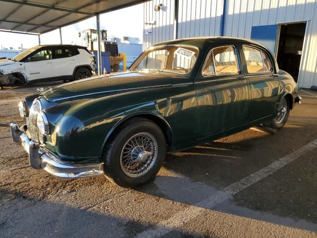 1959 Jaguar 3-4