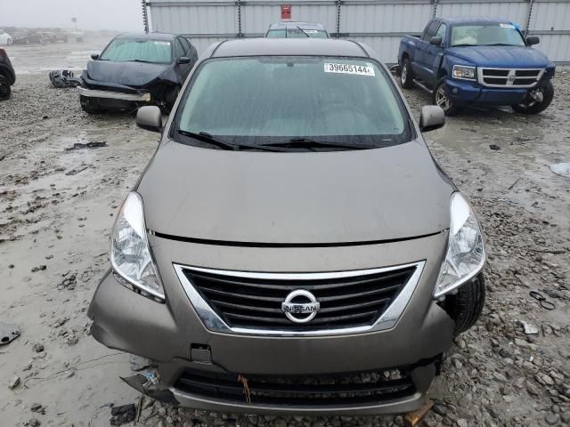 2014 Nissan Versa S