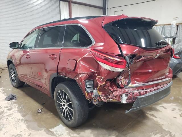 2017 Toyota Highlander SE