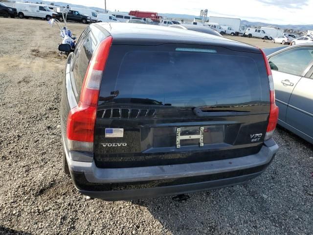 2004 Volvo V70 FWD