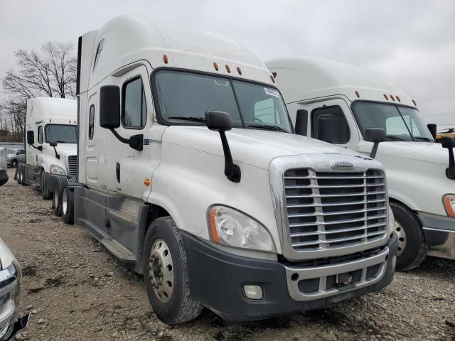 2018 Freightliner Cascadia 125