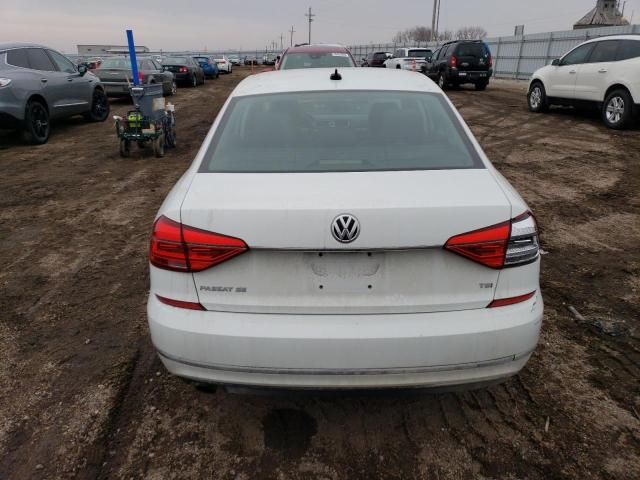 2016 Volkswagen Passat SE