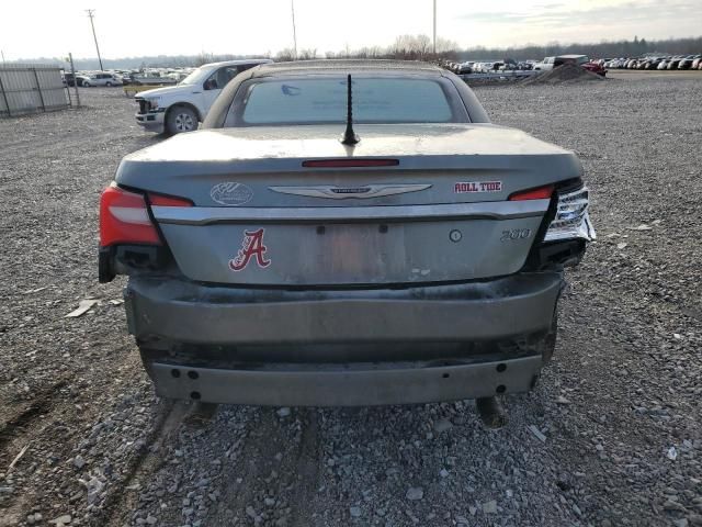 2012 Chrysler 200 Touring