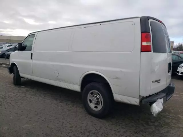 2013 Chevrolet Express G2500