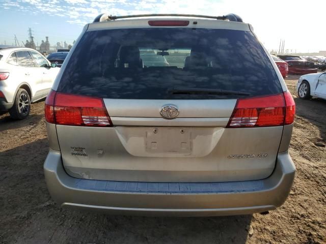 2005 Toyota Sienna XLE