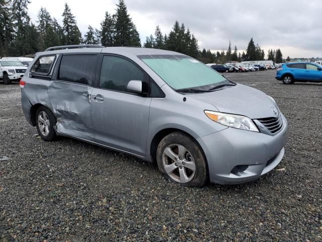 2012 Toyota Sienna LE