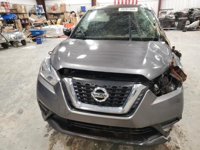 2019 Nissan Kicks S