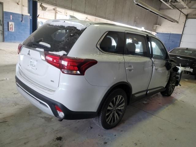 2020 Mitsubishi Outlander SE