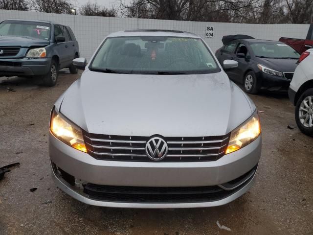 2013 Volkswagen Passat SE