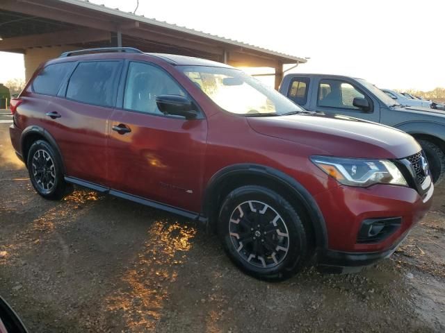 2020 Nissan Pathfinder SL