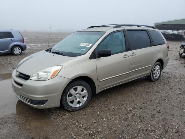 2005 Toyota Sienna CE