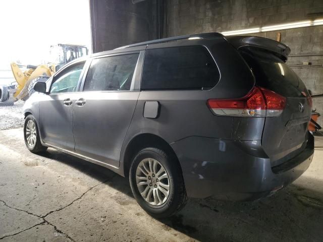 2013 Toyota Sienna XLE