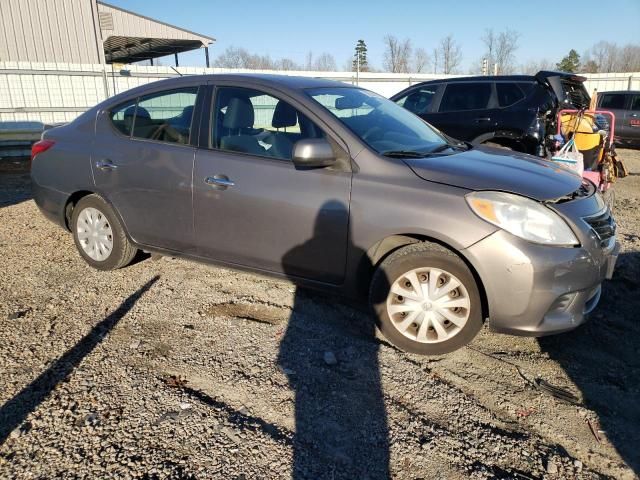 2013 Nissan Versa S