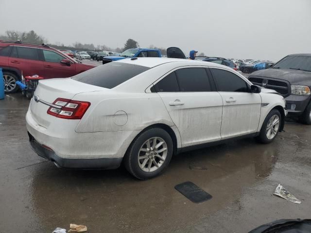 2013 Ford Taurus SE