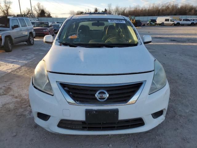 2013 Nissan Versa S