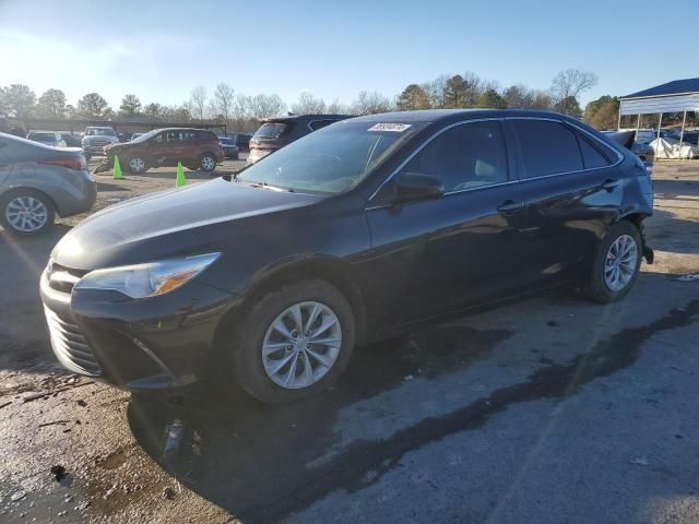 2016 Toyota Camry LE