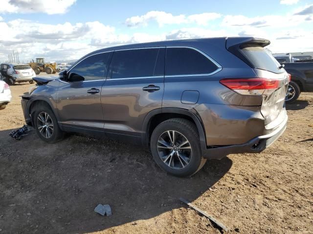 2019 Toyota Highlander LE