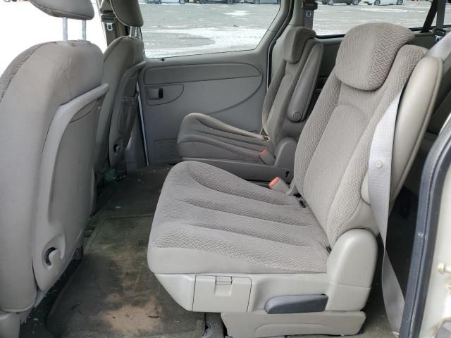 2006 Chrysler Town & Country LX