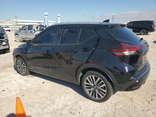 2022 Nissan Kicks SV