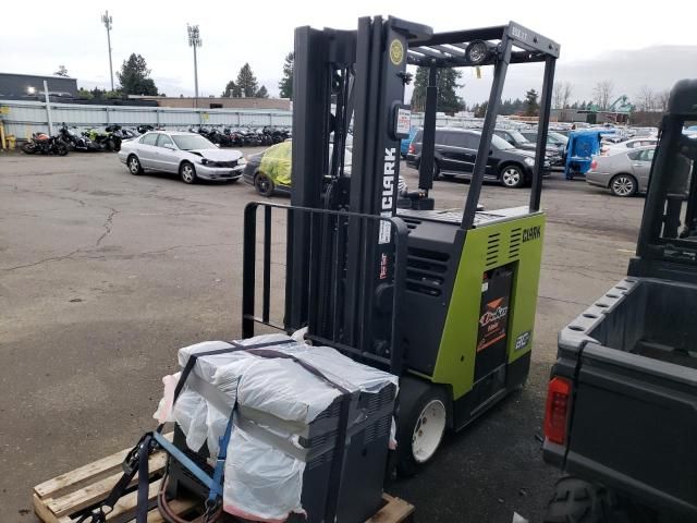 2015 Clark Forklift