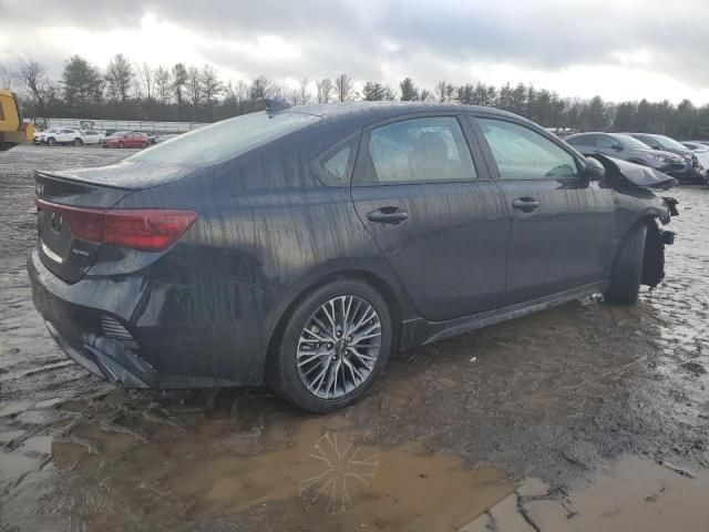 2023 KIA Forte GT Line