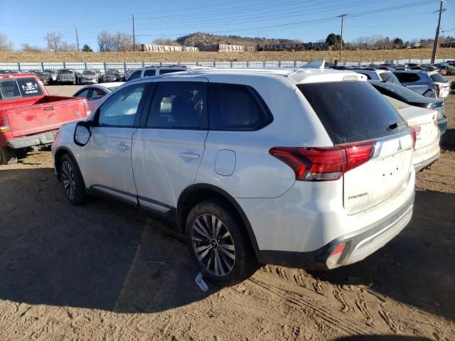 2020 Mitsubishi Outlander SE