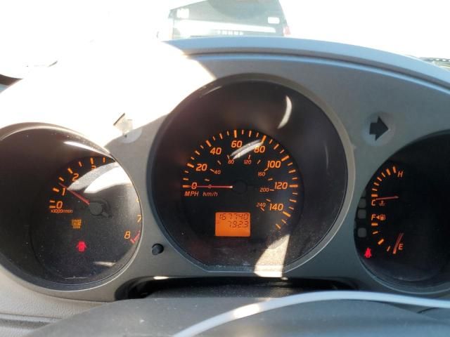 2002 Nissan Altima Base