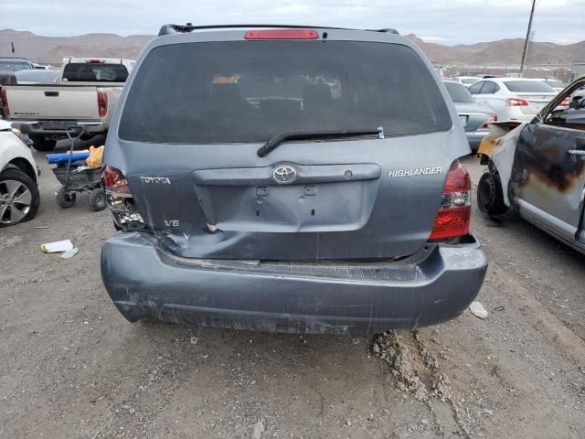 2004 Toyota Highlander Base